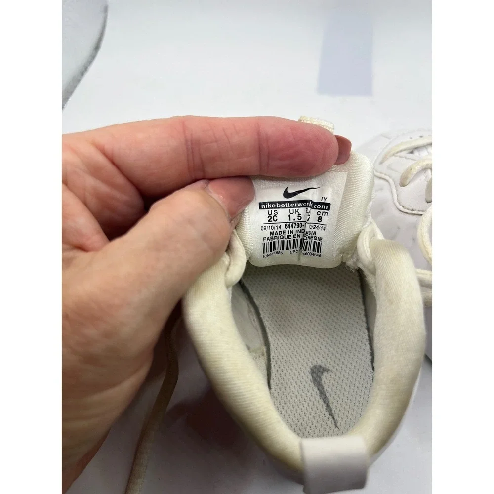 Nike Baby Toddler White Foams Sneakers Rainbow Sole Shoes Size‎ 2C